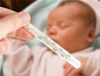 新生儿多少度算发烧？妈妈怎样正确量宝宝体温