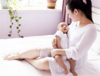 新手妈妈：抱新生儿的正确方法