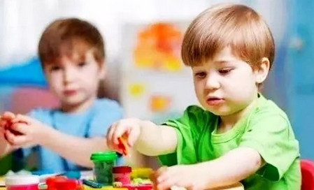 宝宝多大上幼儿园呢？这个年龄或许更合适