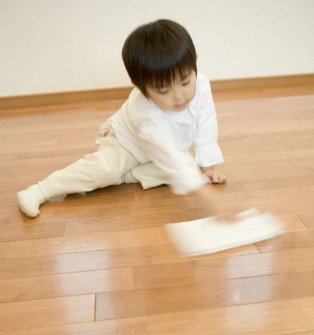 孩子一伸手,可知家教有没有!