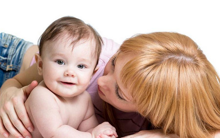 孩子太黏妈妈？可能是妈妈做错了这几件事