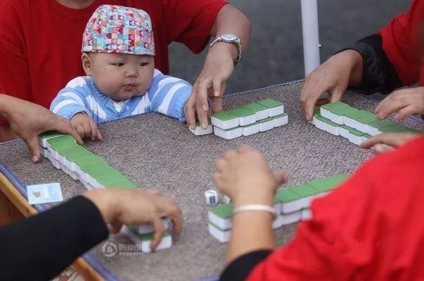 家长层次越低,就越爱干这件事情!