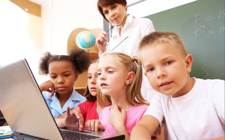 孩子成绩差？爸妈做好这4点，孩子成绩飙升！