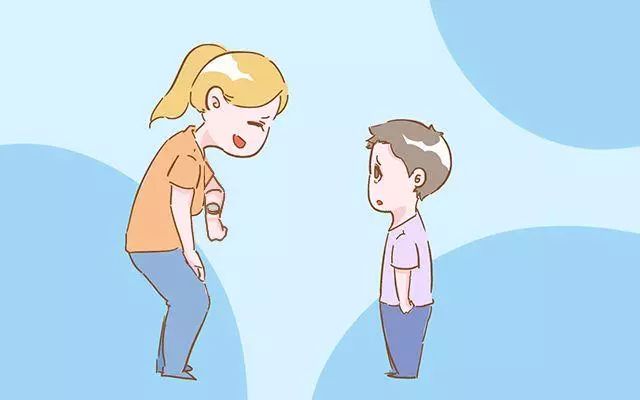 放学后妈妈问的第一句话影响孩子性格形成！