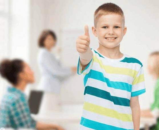 把孩子培养成“普通人,”，一位父亲的18个建议!