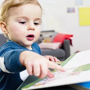 为什么宝宝总是分心、走神？7招提升专注力！