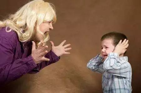 比起打骂,孩子更害怕父母做这几件事......别在孩子的心里留下阴影!