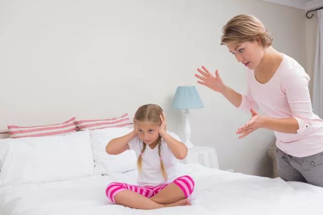 你自以为的“不可以”,其实很有可能在“害”孩子!