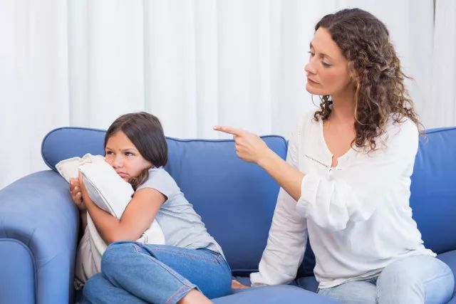 你自以为的“不可以”,其实很有可能在“害”孩子!