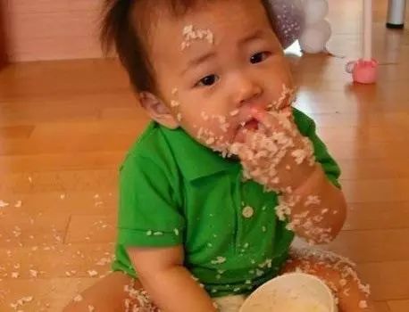 出门时,记得让孩子带上它,免得会被人瞧不起......
