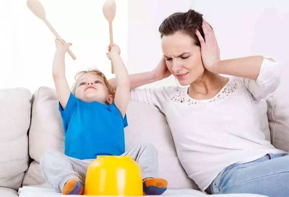 面对你的批评教育,为什么孩子会当做耳旁风?