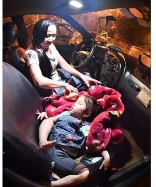 再苦再难,这段时间也要陪孩子一起度过!!!