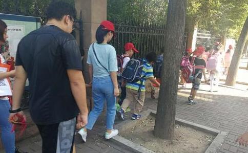 2019年小学秋季放学时间表