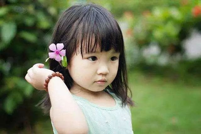 你是怎么夸孩子的?高情商vs低情商的夸法,真心笑死人!