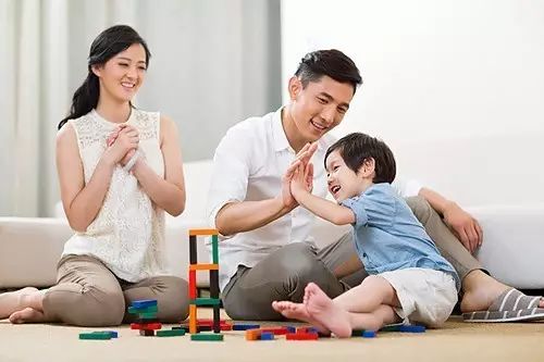 为何孩子做事慢吞吞?没有学习兴趣?!