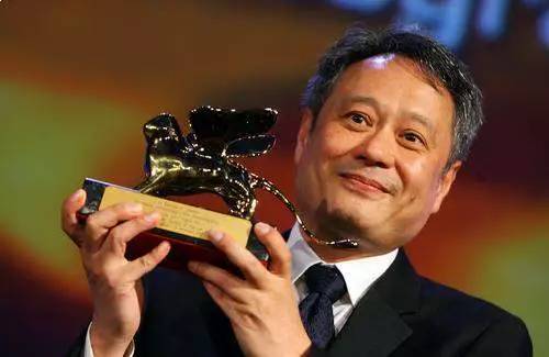 为什么说爸爸越爱做家务,孩子未来就越成功?!
