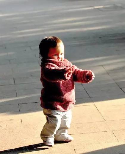 爸爸也经常会把单位的垃圾袋拿回家呀~