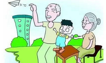 你想要老人帮你带孩子吗？一直惯着可好？！