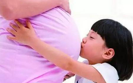 这个二胎有点坑，可是是自己招来的，只能忍着~