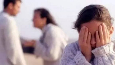 该如何正确看待孩子的攻击行为？！