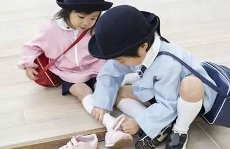 萌宝不分反正，每次都正好是反的，看的我既无奈又欢乐~