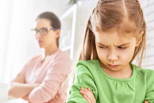 怎么好好的孩子就成“白眼狼”了呢？值得所有家长深思！