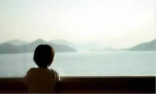 再苦再难，也一定要亲自带孩子