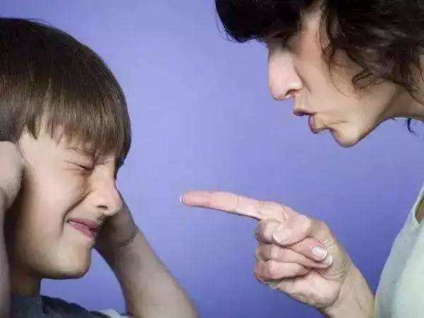 这些中国式教育伤害了多少孩子？99%的父母都躺枪了