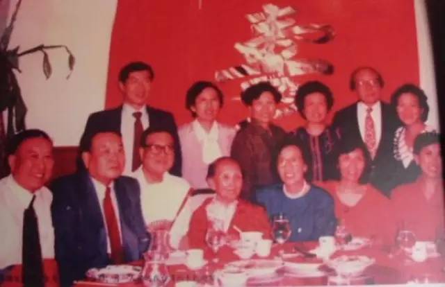 优秀的孩子背后，往往有位优秀的妈妈