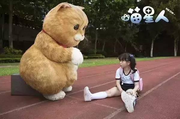 为孩子读一篇心灵鸡汤？不如带孩子去看场儿童电影