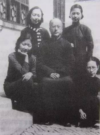家风与涵养，才是家庭最贵的不动产