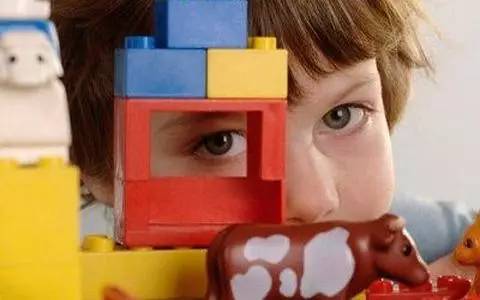 幼儿犯错怎么办？聪明的家长都这样做！