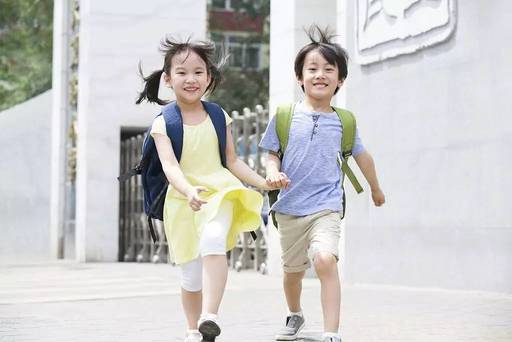 有这5种表现，孩子可能情商极高！你家宝宝在其中吗？