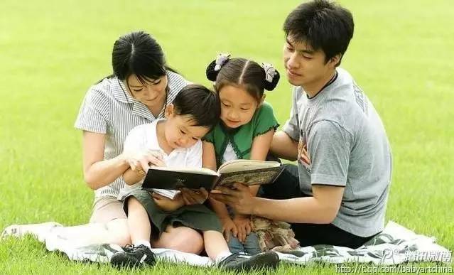 不读书的父母，会教出什么样的孩子？