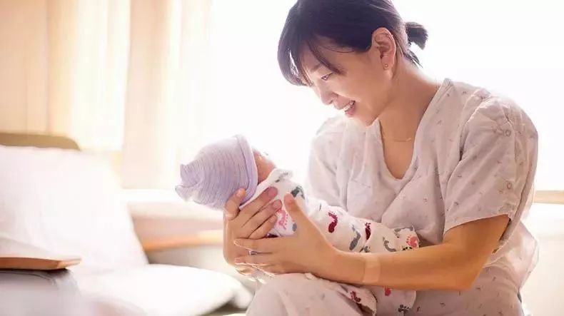 新妈疑问：宝宝每天抱多久才不会宠坏？