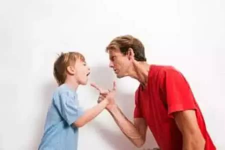 孩子为什么总爱和家长顶嘴？