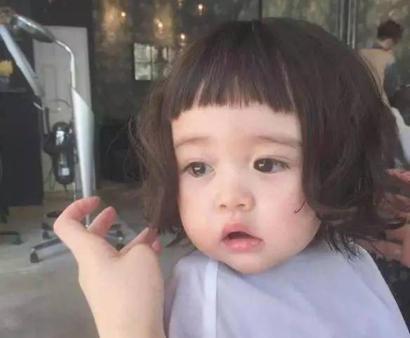 一个二胎妈妈的心声：亲爱的孩子，我永远多爱你一年半！