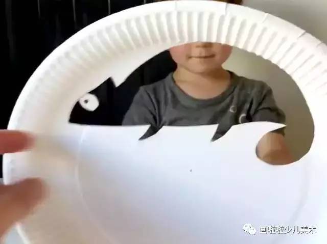 吃的用的都拿来画画？你跟国外爸妈的差距就在这里