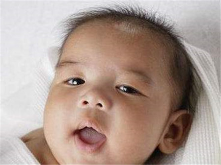 新生儿吸入性肺炎有什么症状3