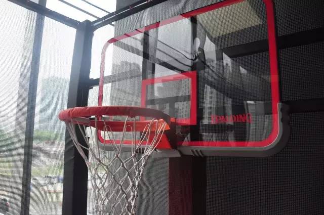 全球第一家NBA乐园最详细的探营报告，遇到情怀和温暖！