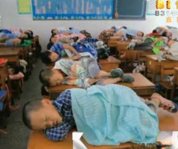 学生午睡问题如何解决？课桌午睡让谁安心？