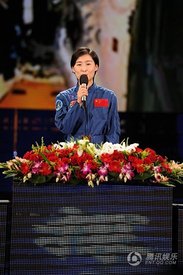 2012年开学第一课开播啦！正能量同学们感受到了吗？