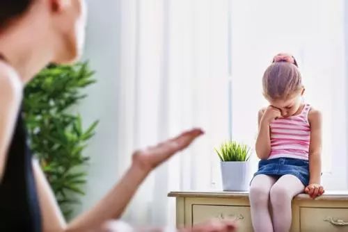 这6件事千万别做，只会让孩子越来越笨！