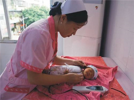 新生儿第一次体检是什么时候4