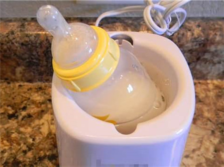 母乳在温奶器里能放多久1