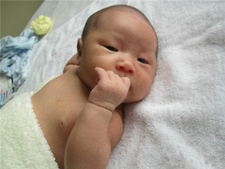 母乳性黄疸要照蓝光吗2