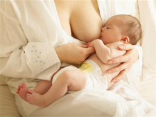 新生儿吃奶乳头疼怎么办3