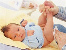 新生儿肚子不舒服的症状2