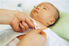 秋天新生儿穿裤子吗2