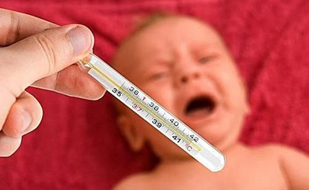新生儿腹泻发热怎么办3